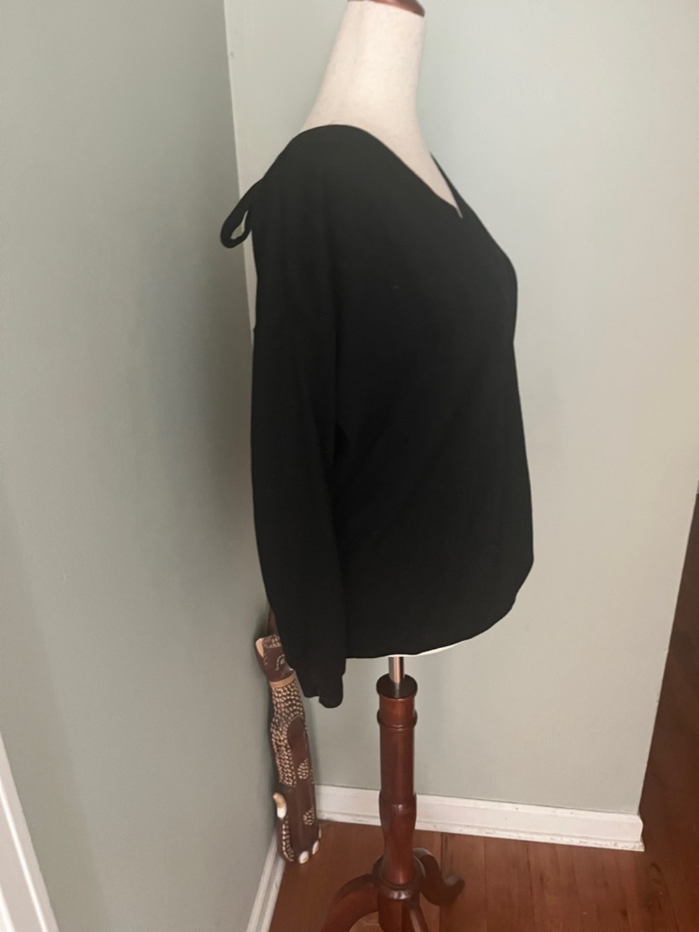 Kaileigh Black Open-Back Knit Sweatshirt - Picture 9 of 9